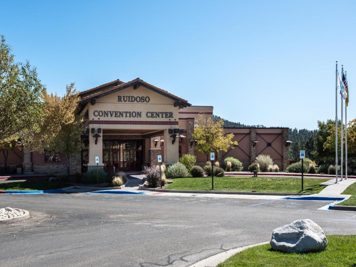 Apache Village 4, King Studio, Midtown, Sleeps 2 Ruidoso Exterior photo